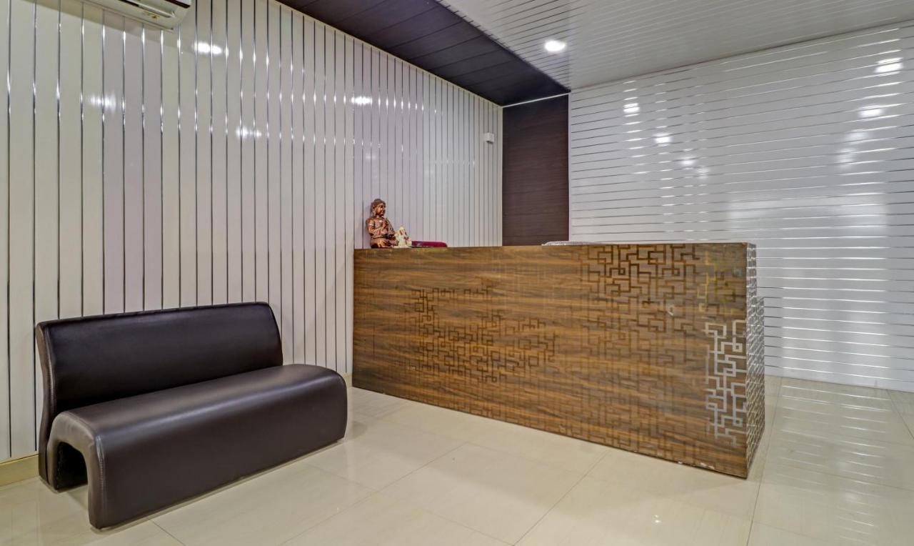 Itsy By Treebo - Divine Inn Chandigarh Exterior photo
